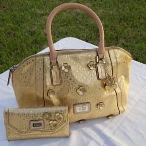 Guess gold purse and wallet set